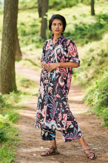 Black multicolor pure cotton suit