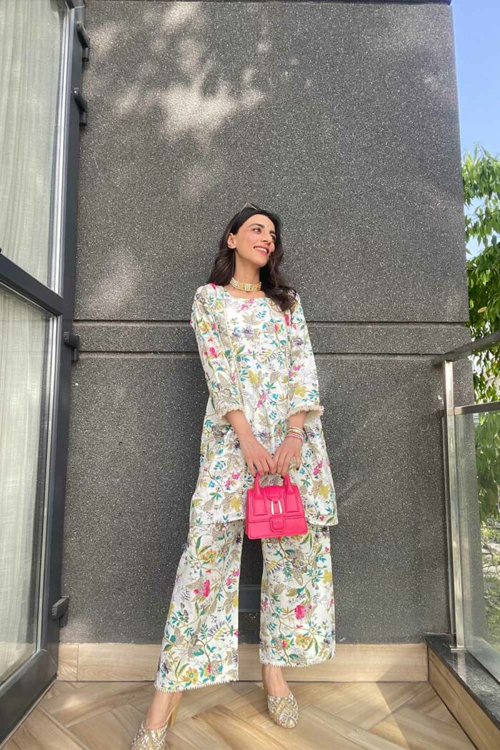 White flower print cotton palazzo set - Image 2
