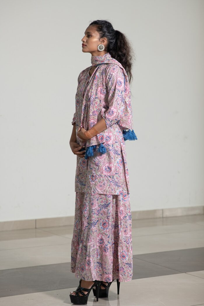 Sharara style 3-piece pink cotton set with co-ord duppata - Image 5