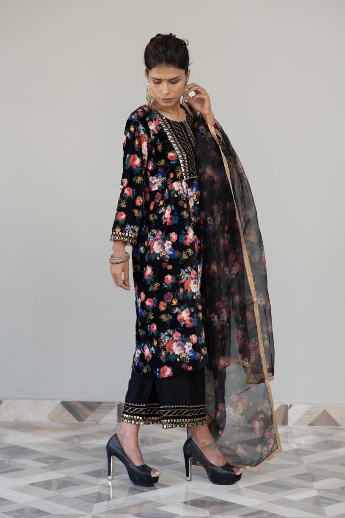 Black Printed Velvet Suit Set - Image 8