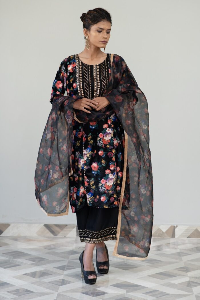 Black Printed Velvet Suit Set - Image 6