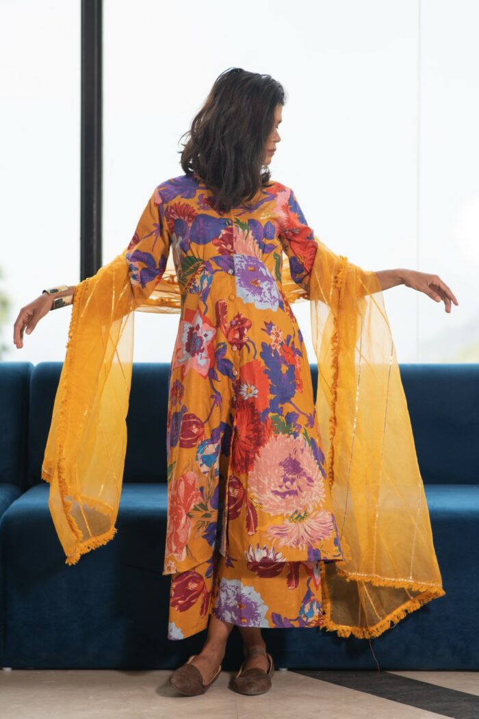 Multicolor chrome yellow  3 piece set - Image 3