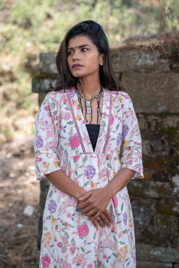 V-neck frilled Pink cotton set - Image 4