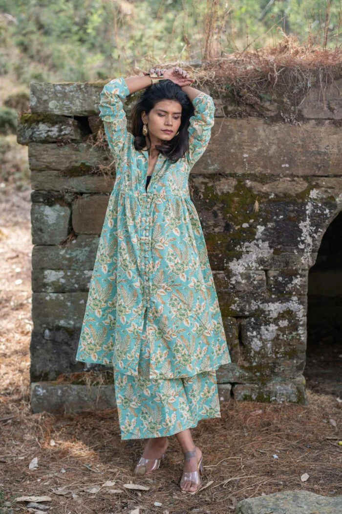 Emerald green pure cotton co-ord set - Image 2