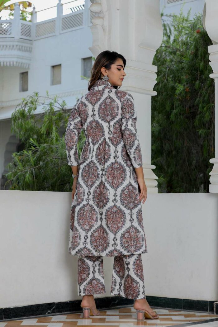 Monochrome print pure cotton set - Image 5