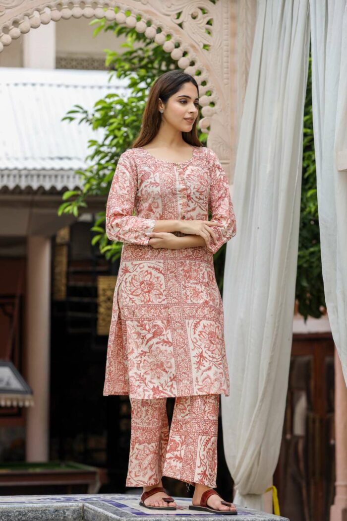 Rustic pink cotton co-ord set - Image 3