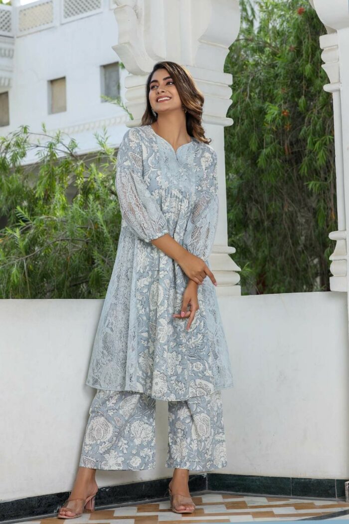 Orchid Oasis Outfit - Image 1