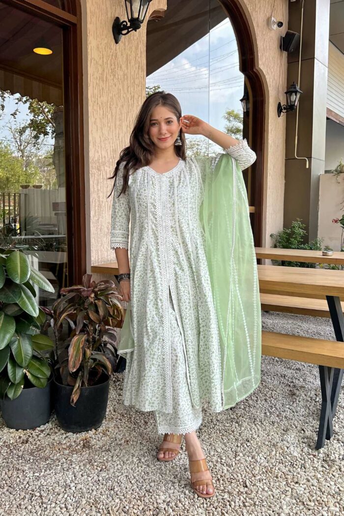 Fern Lace Floral Elegance Dress - Image 2