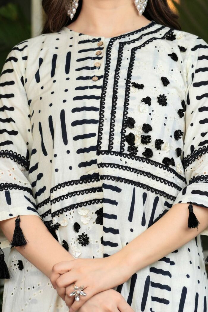 Abstract Lira Femme ensemble - Image 5